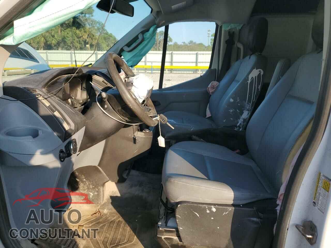FORD TRANSIT 2018 - 1FTYE1ZM1JKA06623