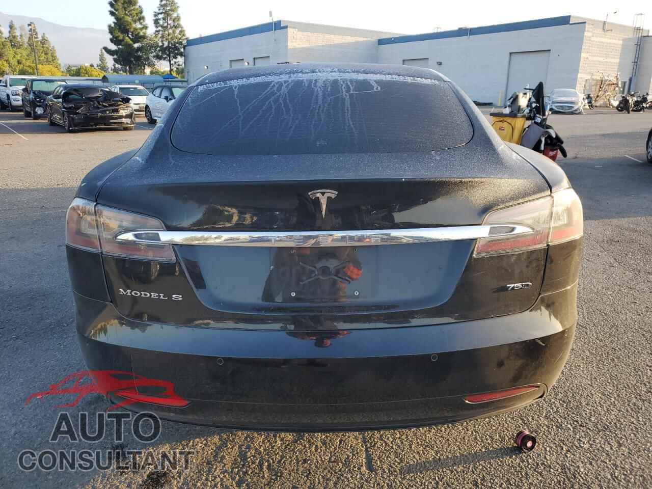 TESLA MODEL S 2018 - 5YJSA1E25JF293824
