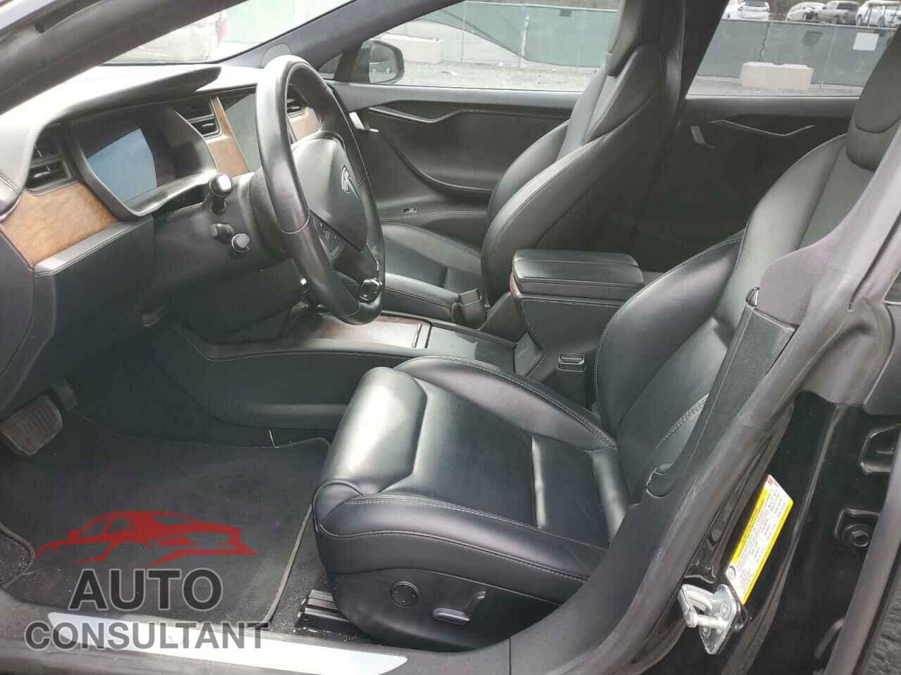 TESLA MODEL S 2020 - 5YJSA1E27LF358935