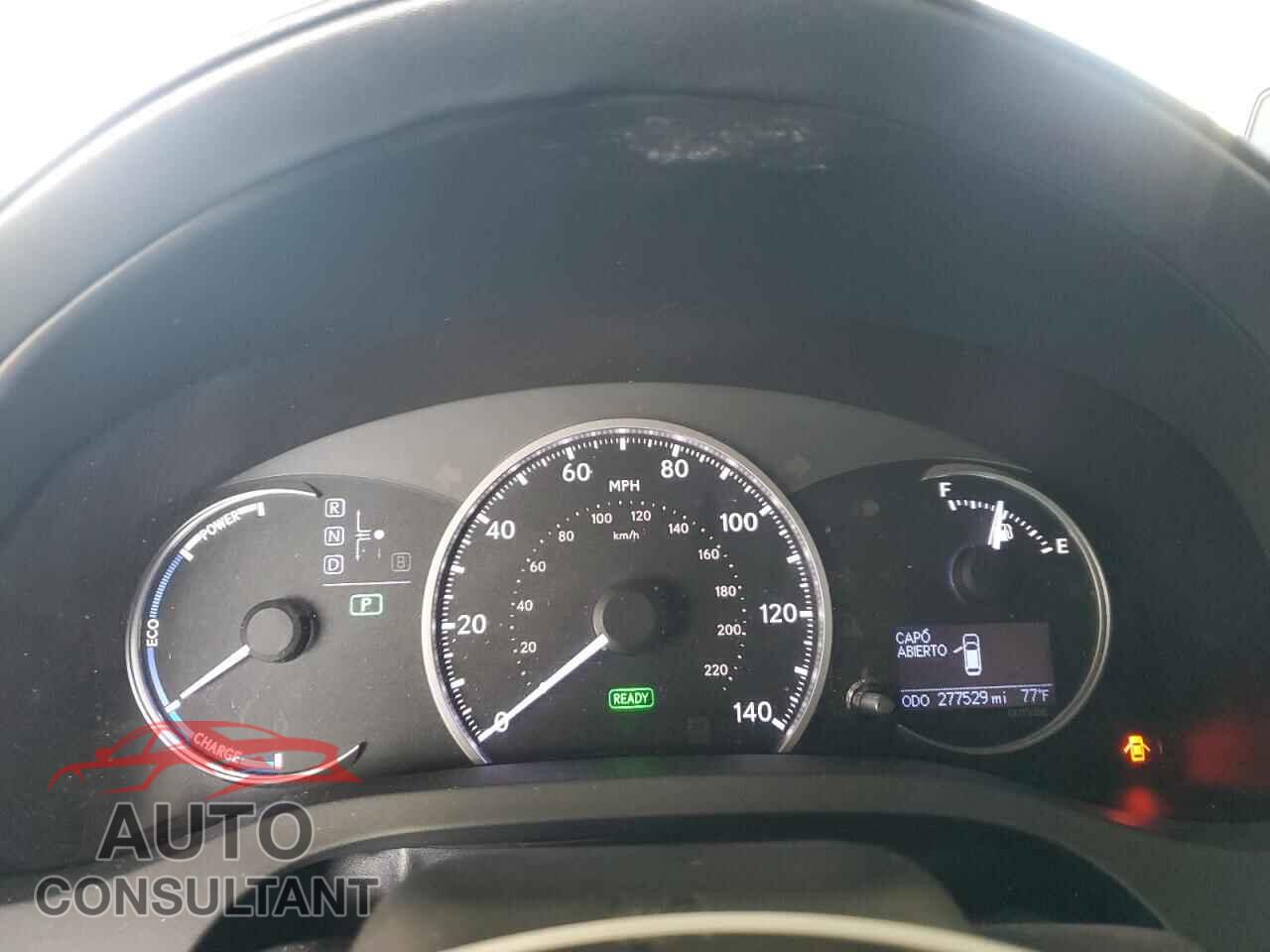 LEXUS CT 200 2013 - JTHKD5BH3D2131994