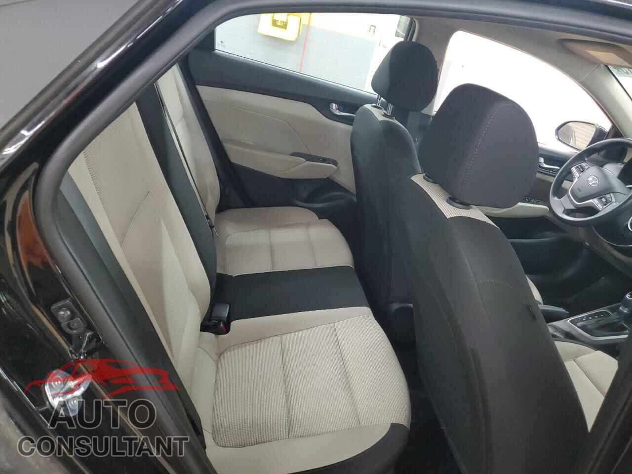 HYUNDAI ACCENT 2022 - 3KPC24A61NE163529
