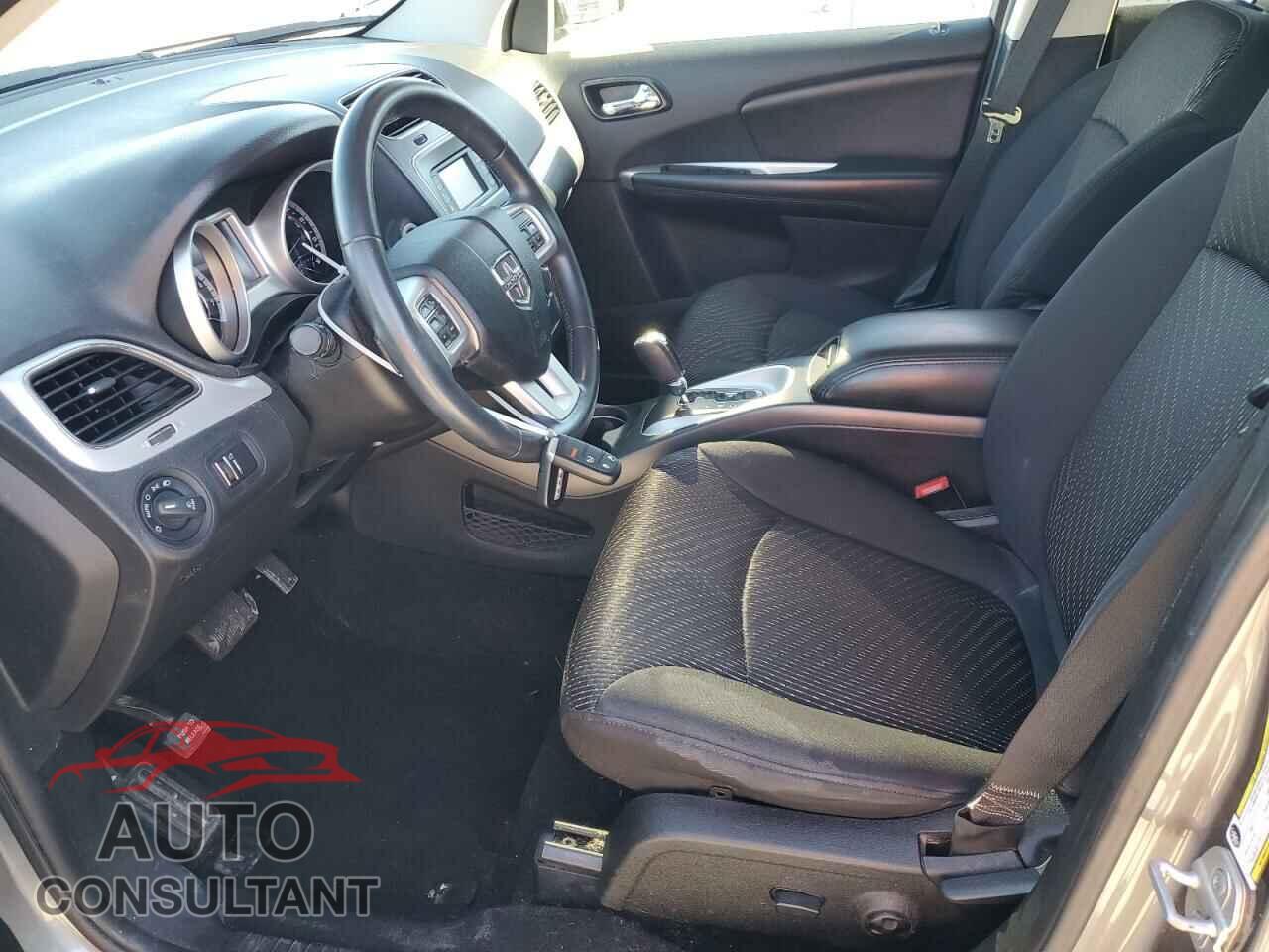DODGE JOURNEY 2013 - 3C4PDCBG5DT727206