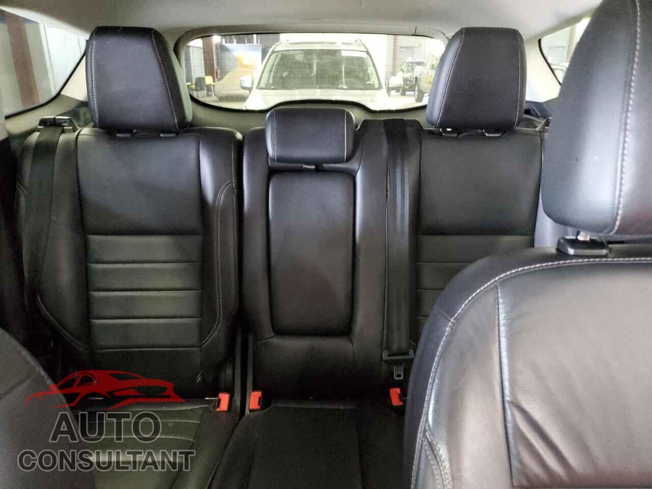 FORD ESCAPE 2016 - 1FMCU9J93GUB85002