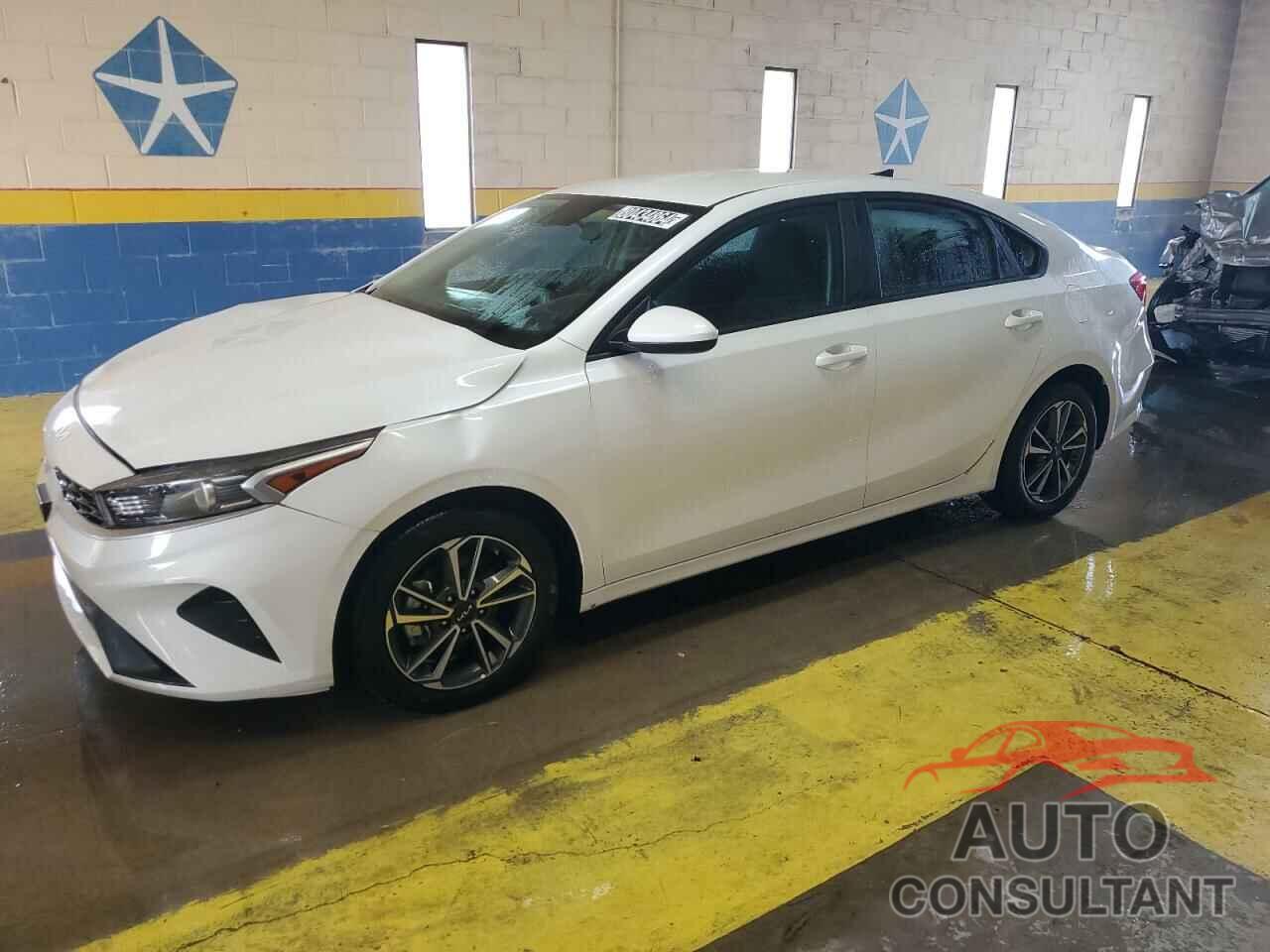 KIA FORTE 2023 - 3KPF24AD2PE635817