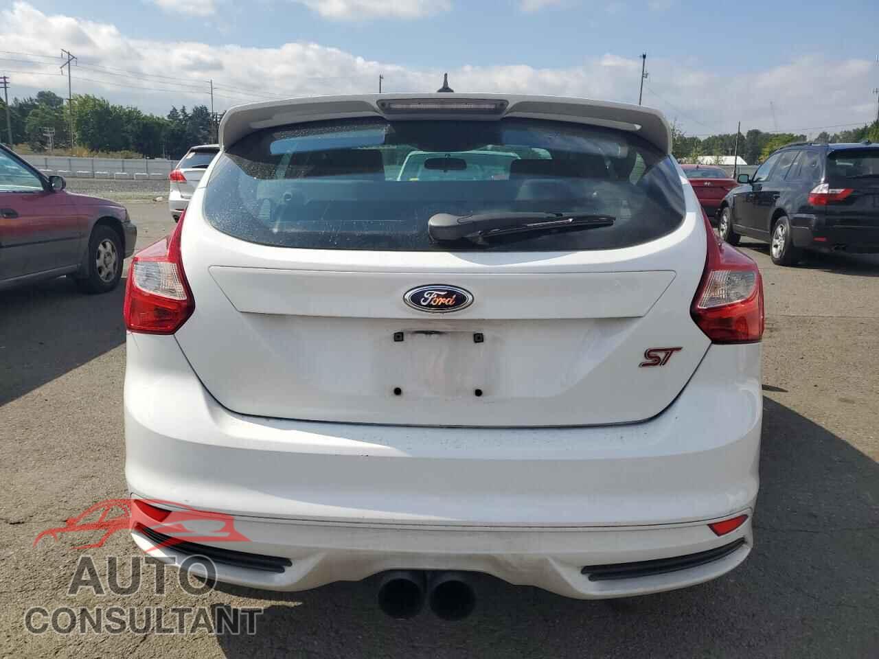 FORD FOCUS 2014 - 1FADP3L97EL341934