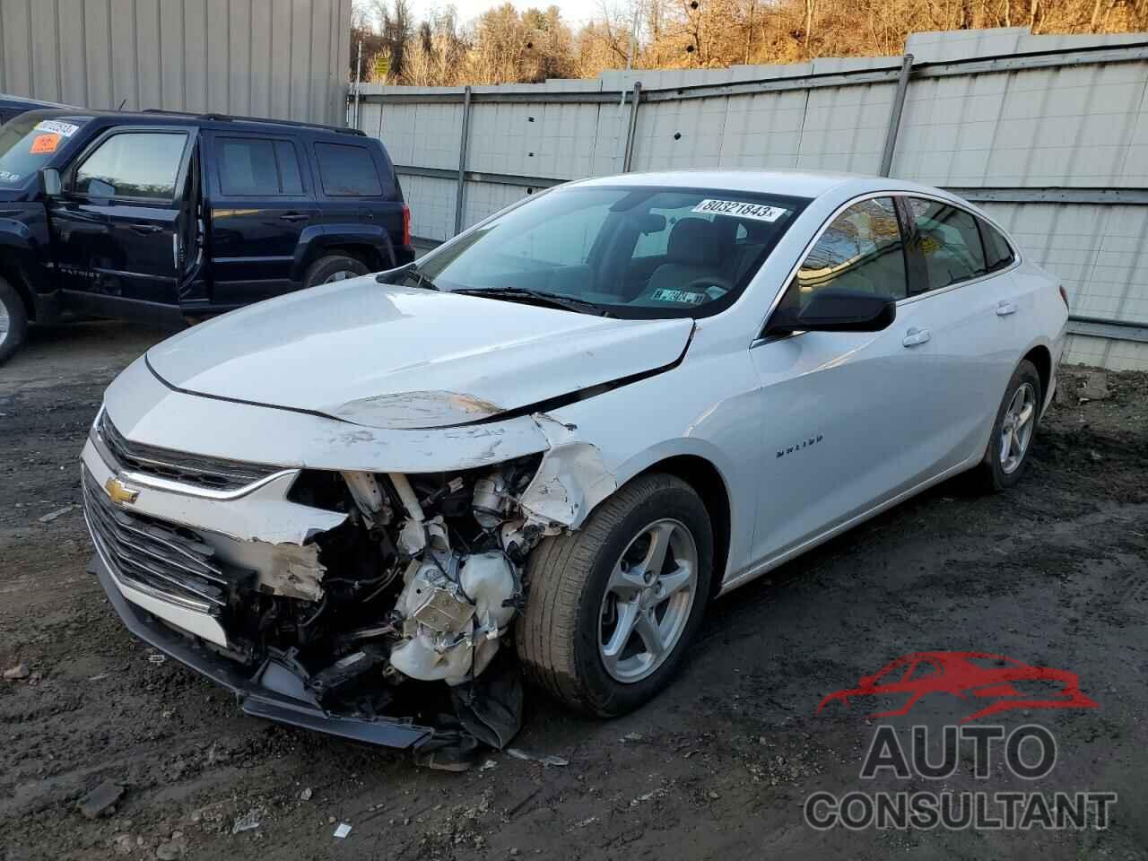 CHEVROLET MALIBU 2018 - 1G1ZB5ST0JF159372