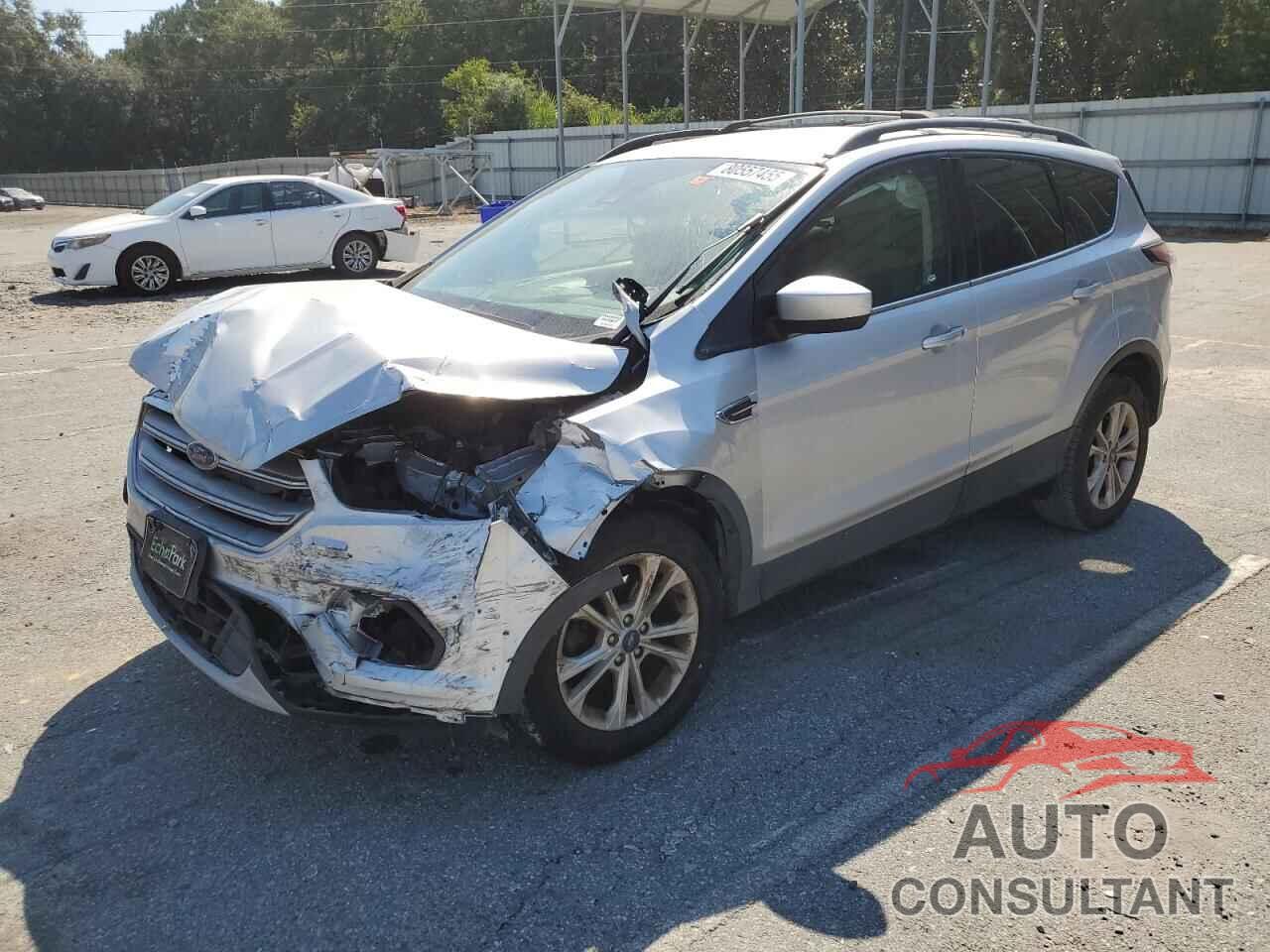 FORD ESCAPE 2018 - 1FMCU0GD7JUD23137