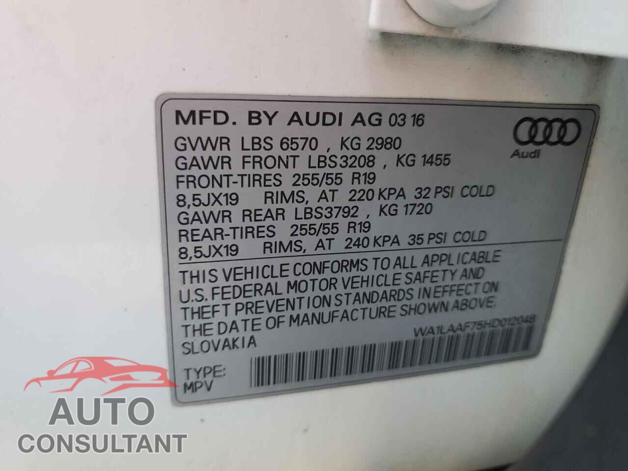 AUDI Q7 2017 - WA1LAAF75HD012048