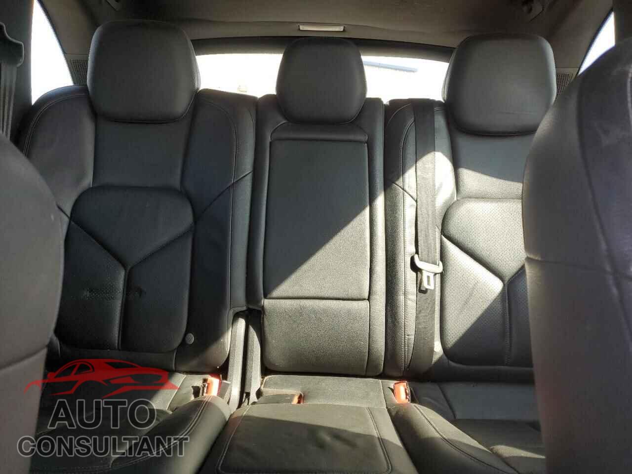 PORSCHE CAYENNE 2014 - WP1AF2A28ELA82322