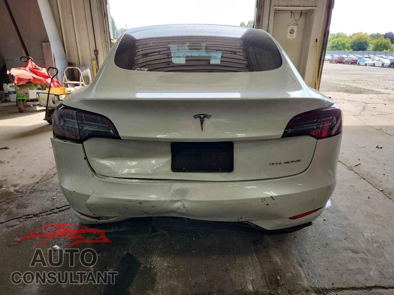 TESLA MODEL 3 2020 - 5YJ3E1EB6LF617892