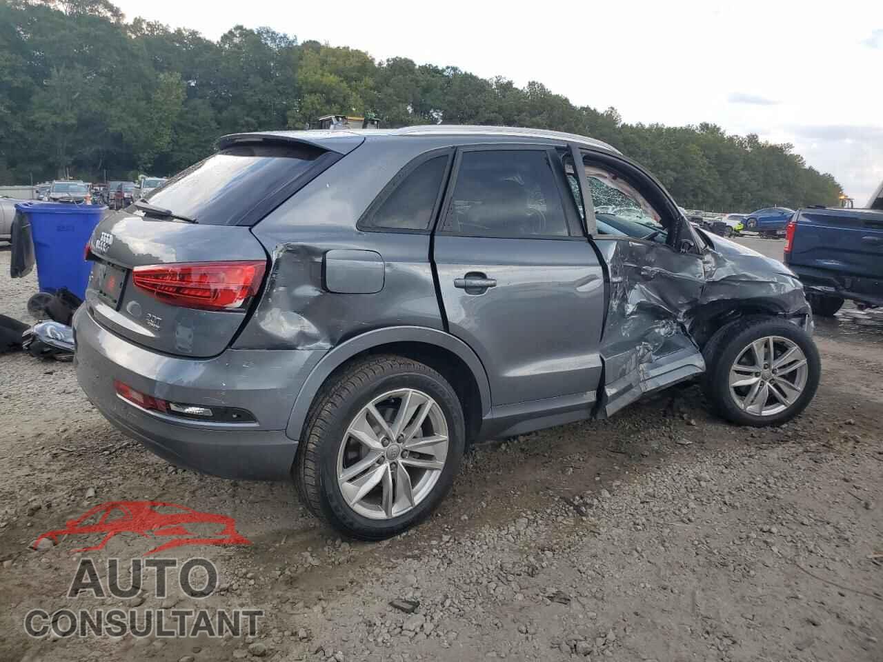 AUDI Q3 2017 - WA1ECCFS5HR001380