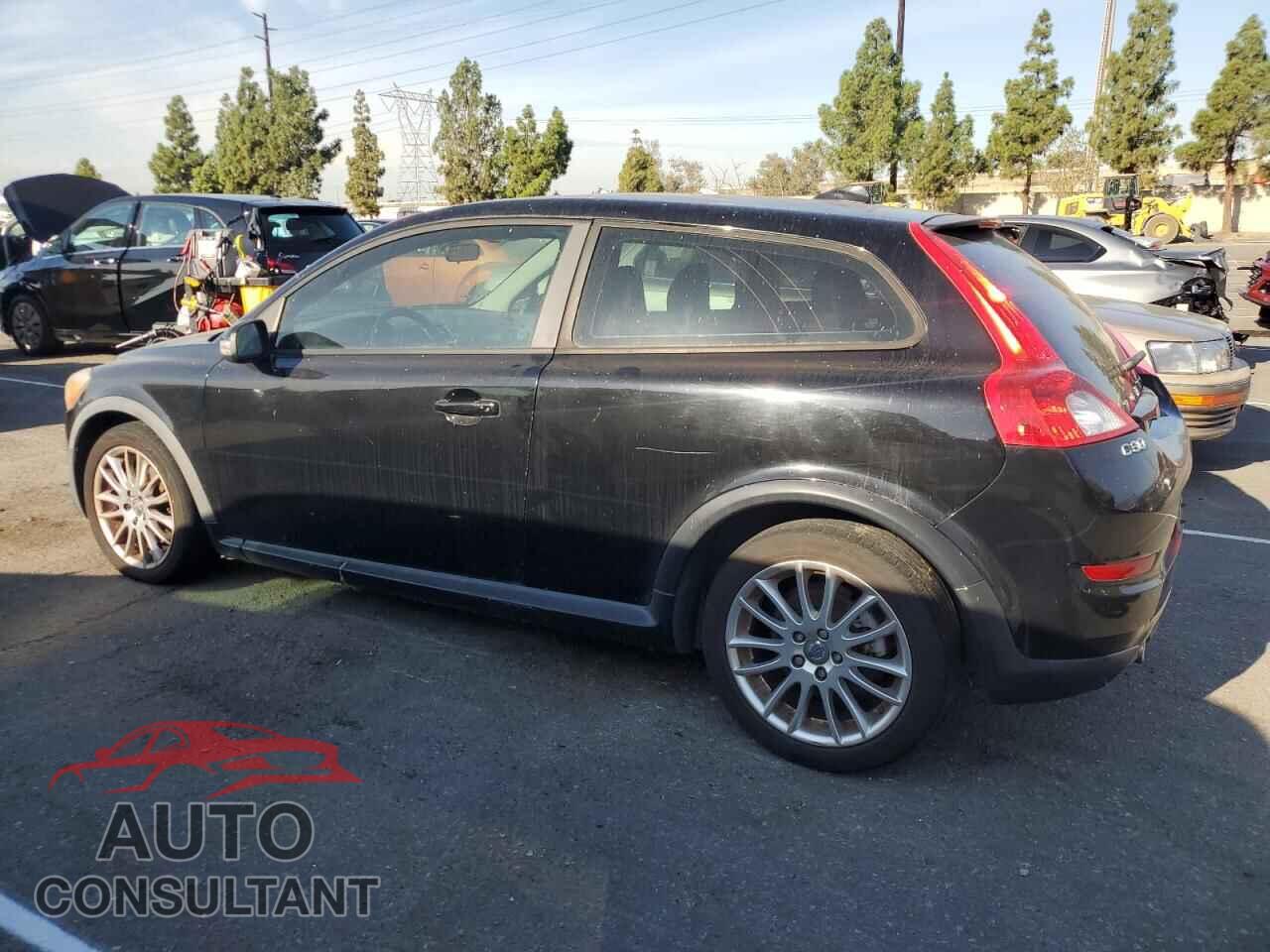 VOLVO C30 2011 - YV1672MK0B2201170