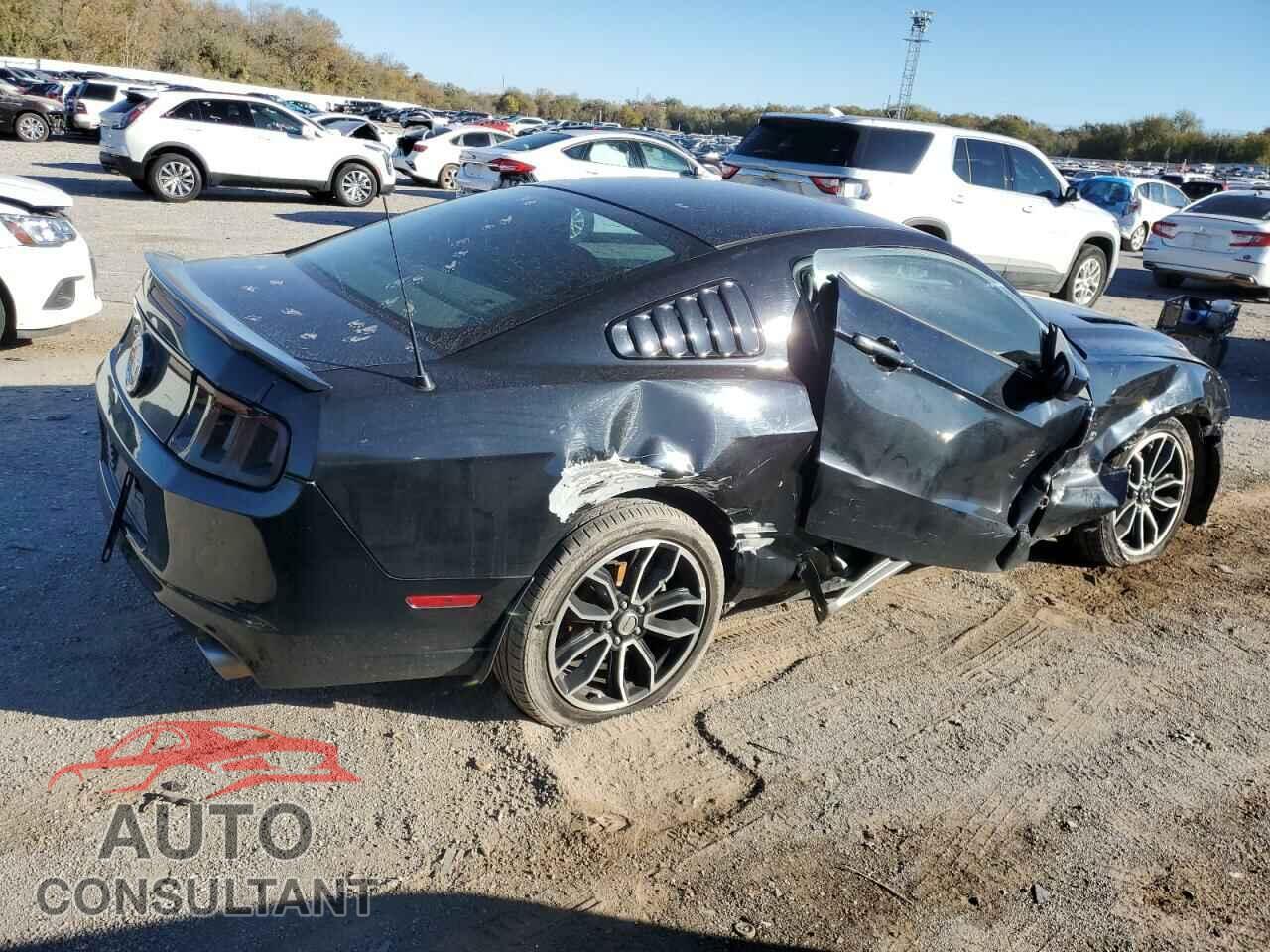 FORD MUSTANG 2014 - 1ZVBP8CF7E5266237