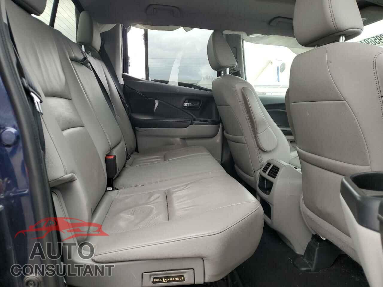 HONDA RIDGELINE 2019 - 5FPYK3F73KB018183