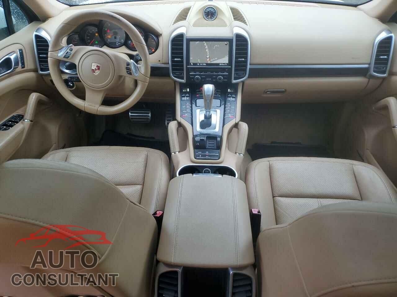 PORSCHE CAYENNE 2012 - WP1AB2A22CLA48014