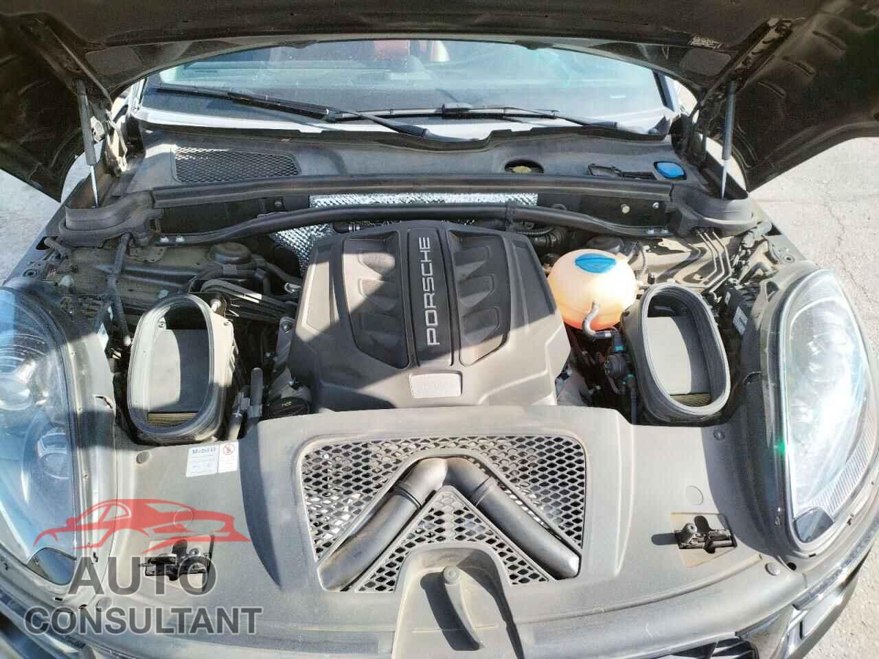 PORSCHE MACAN 2018 - WP1AB2A59JLB38218
