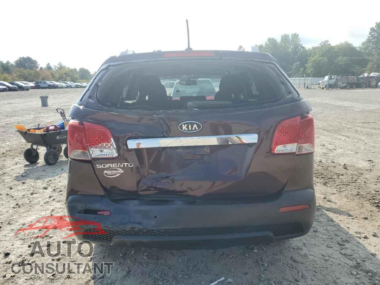 KIA SORENTO 2013 - 5XYKT3A64DG356049