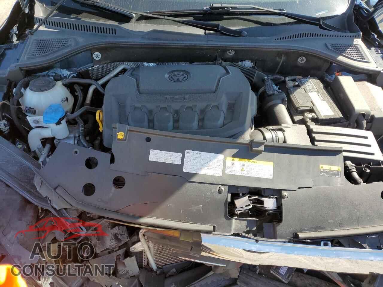 VOLKSWAGEN PASSAT 2021 - 1VWSA7A39MC013483