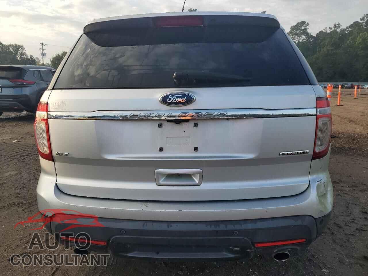 FORD EXPLORER 2013 - 1FM5K7D85DGB18109