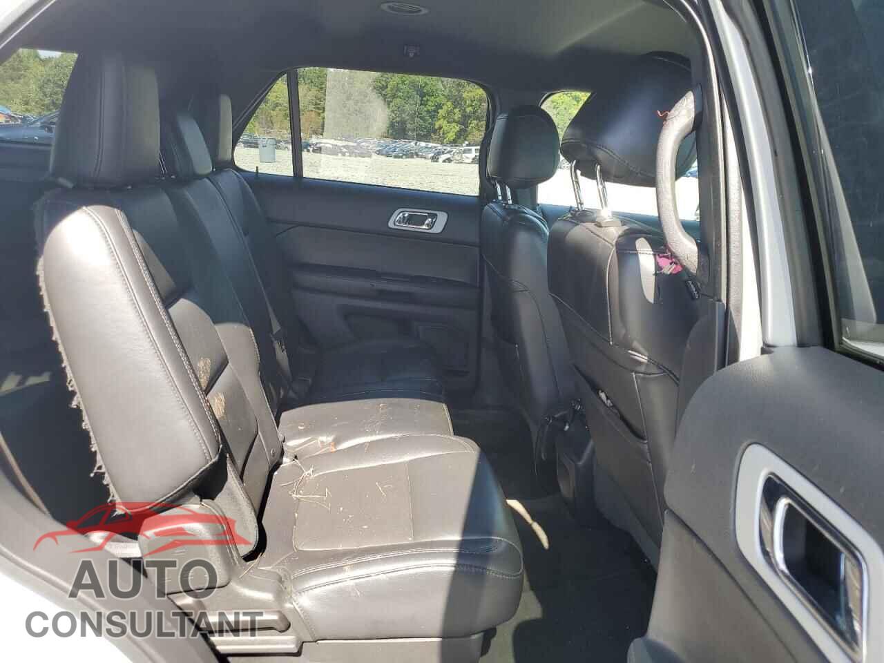 FORD EXPLORER 2015 - 1FM5K7D89FGA91693
