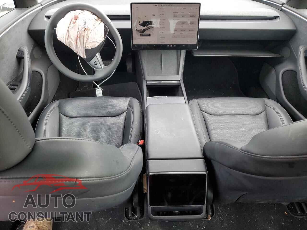 TESLA MODEL 3 2024 - 5YJ3E1EB6RF802100