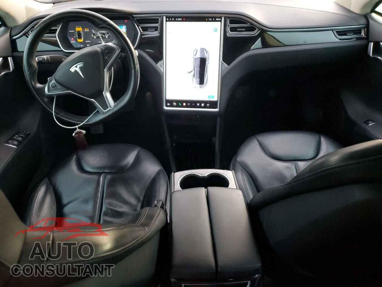 TESLA MODEL S 2015 - 5YJSA1H21FF083224