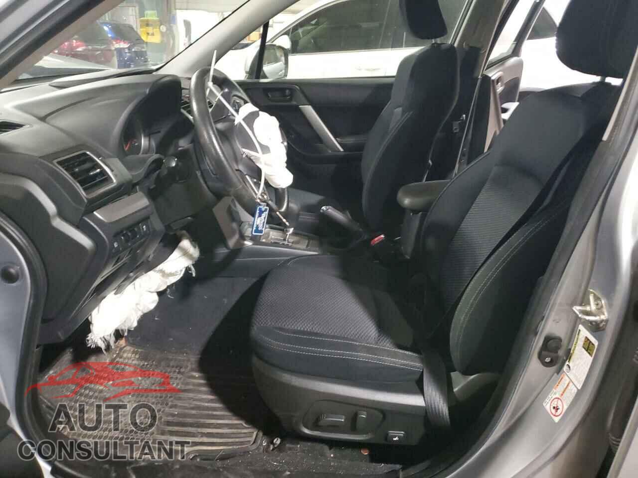 SUBARU FORESTER 2017 - JF2SJAEC6HH533239