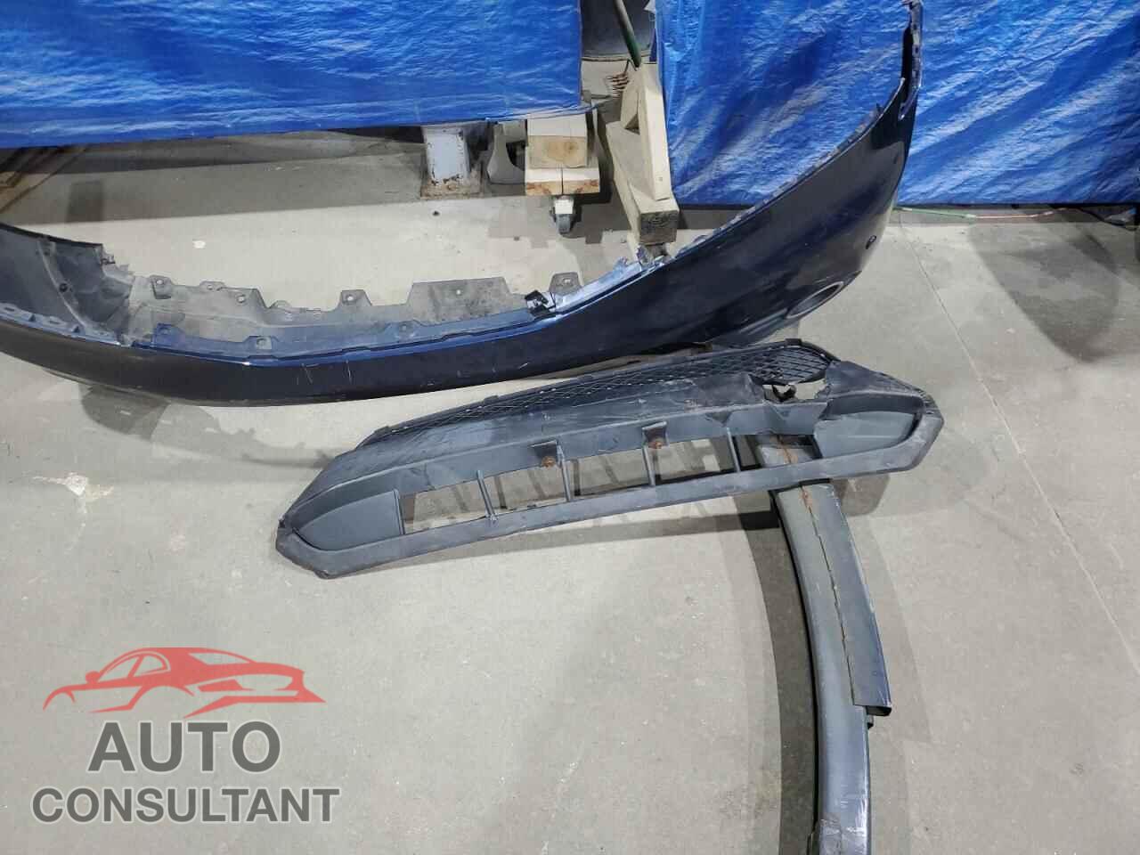 HONDA PILOT 2015 - 5FNYF4H91FB041100