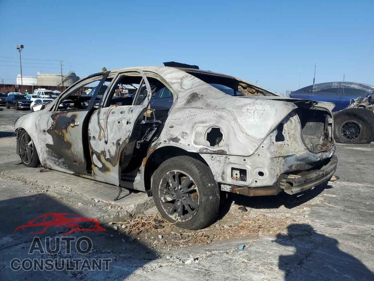 FORD FUSION 2010 - 3FAHP0GA3AR338092