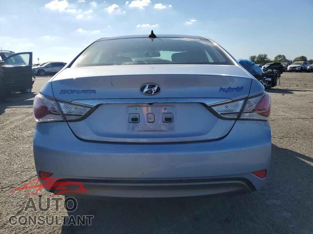 HYUNDAI SONATA 2012 - KMHEC4A4XCA044653