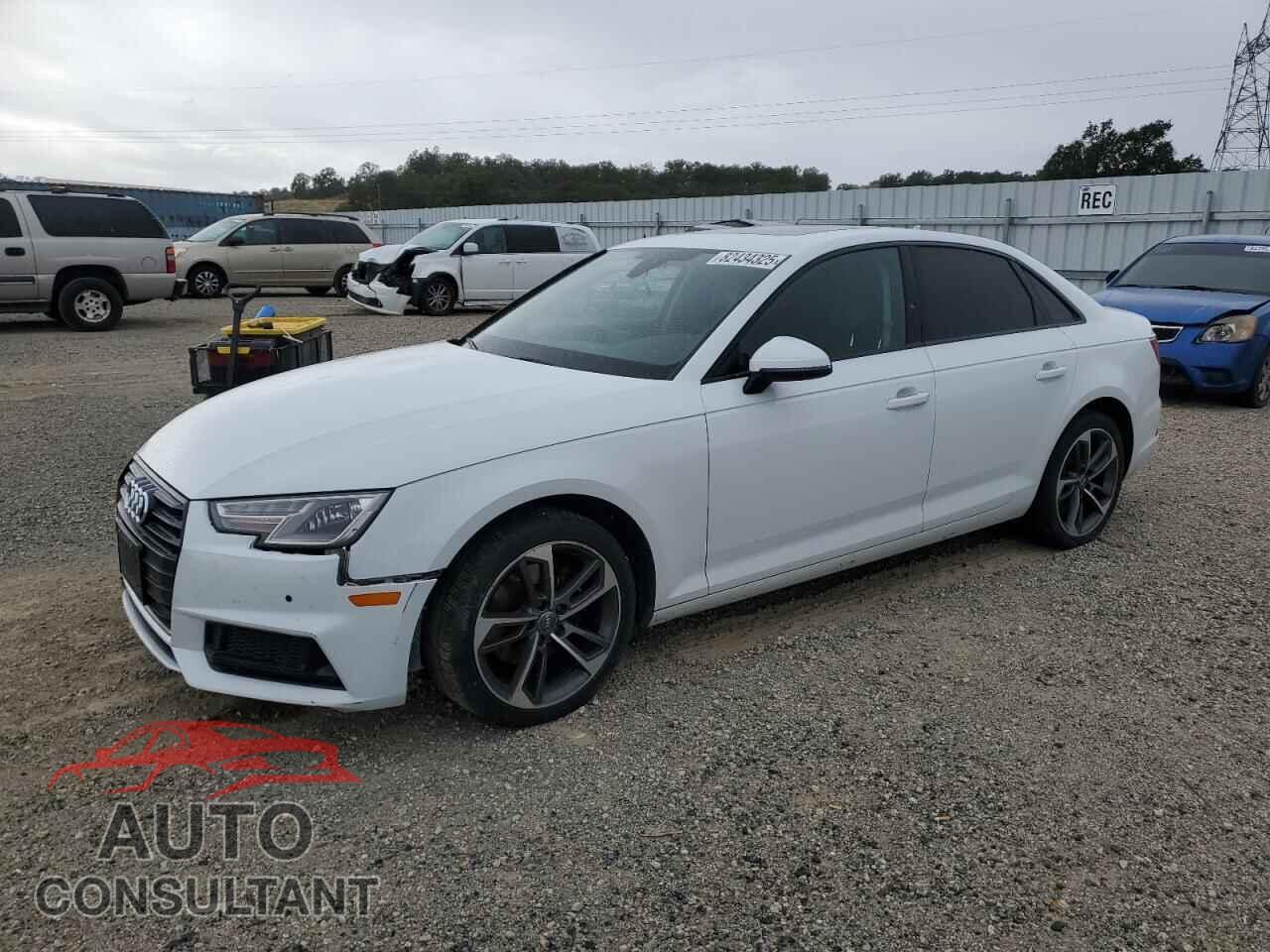 AUDI A4 2019 - WAUGMAF41KN012762