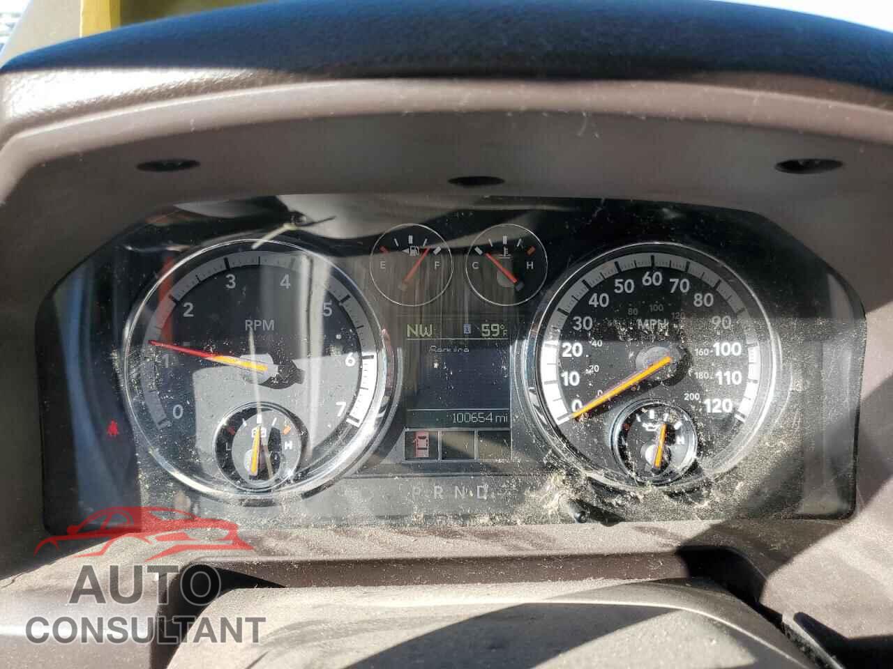 DODGE RAM 1500 2012 - 1C6RD7LT4CS148694