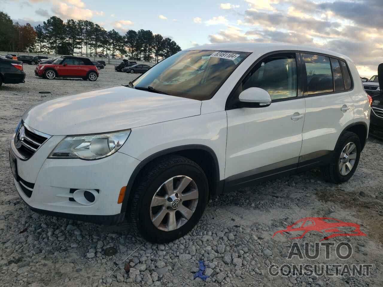 VOLKSWAGEN TIGUAN 2010 - WVGAV7AXXAW002908