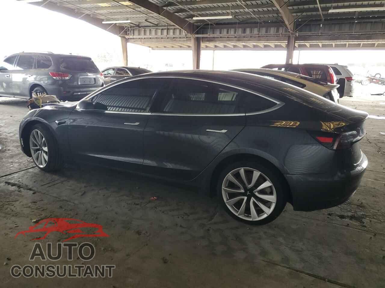 TESLA MODEL 3 2018 - 5YJ3E1EB8JF185013