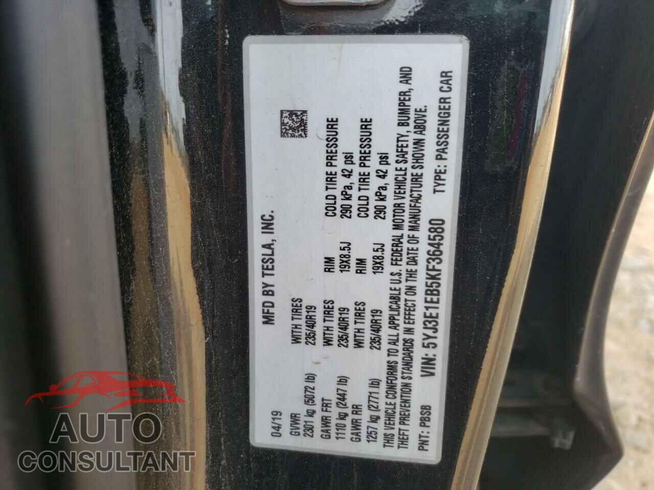 TESLA MODEL 3 2019 - 5YJ3E1EB5KF364580