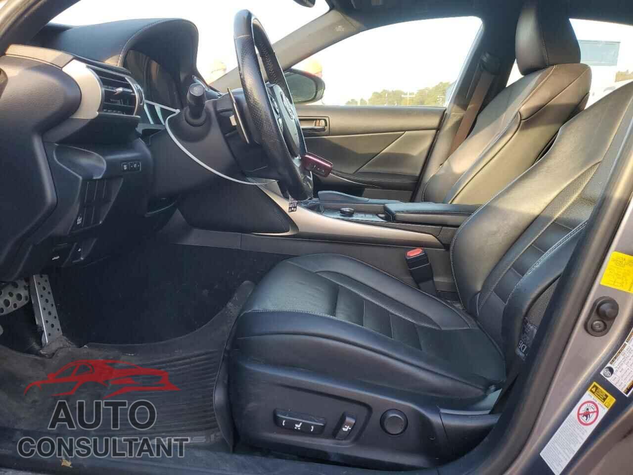 LEXUS IS 2015 - JTHCF1D22F5016952