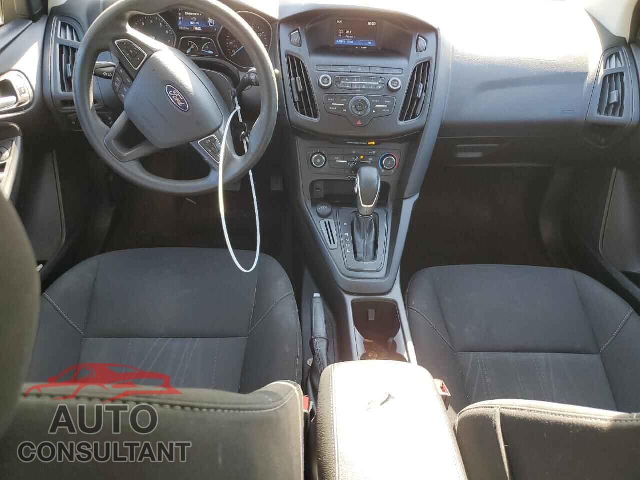 FORD FOCUS 2018 - 1FADP3F21JL206621