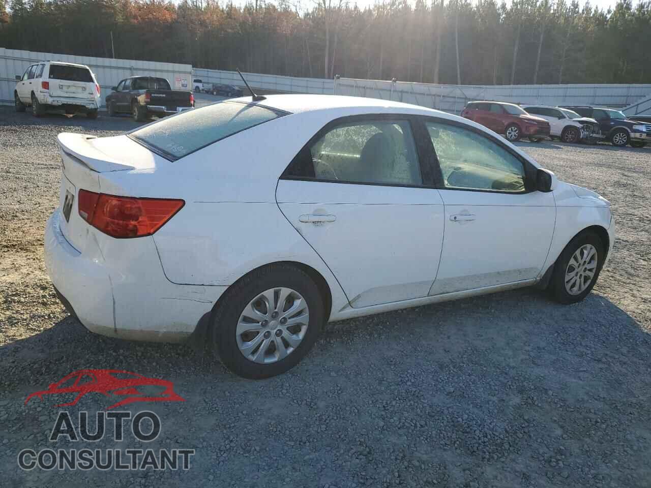 KIA FORTE 2011 - KNAFT4A25B5435866