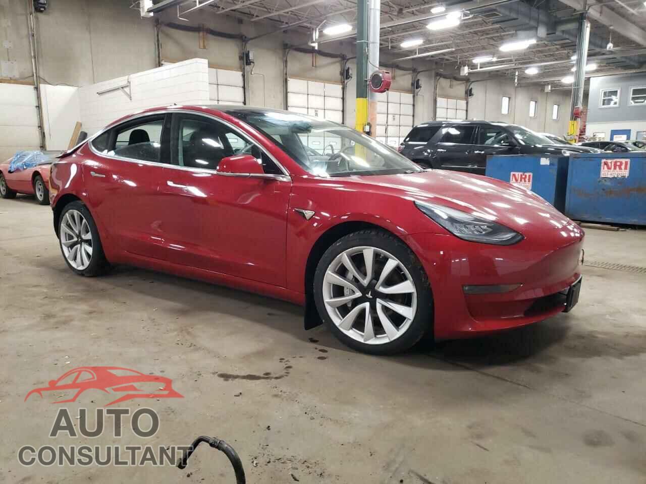 TESLA MODEL 3 2018 - 5YJ3E1EA5JF126105