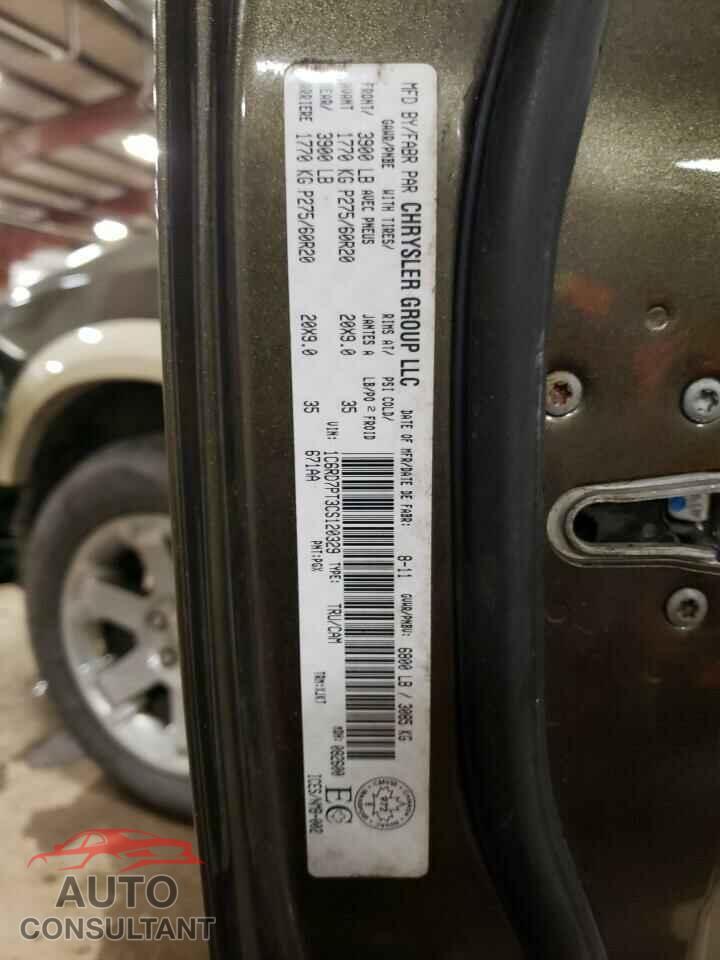 DODGE RAM 1500 2012 - 1C6RD7PT3CS120329