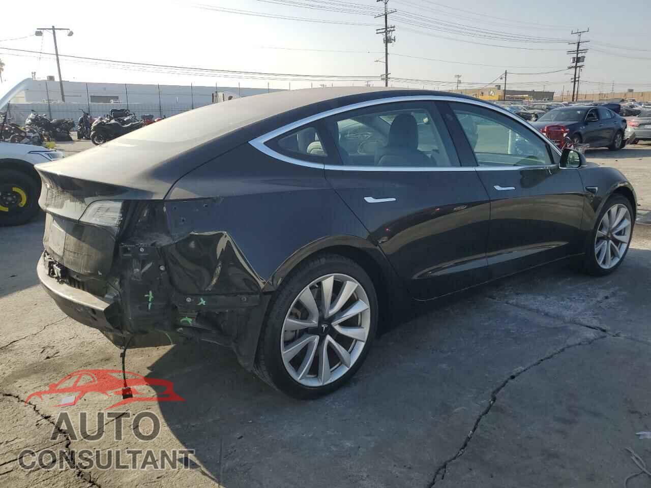 TESLA MODEL 3 2018 - 5YJ3E1EA6JF060289