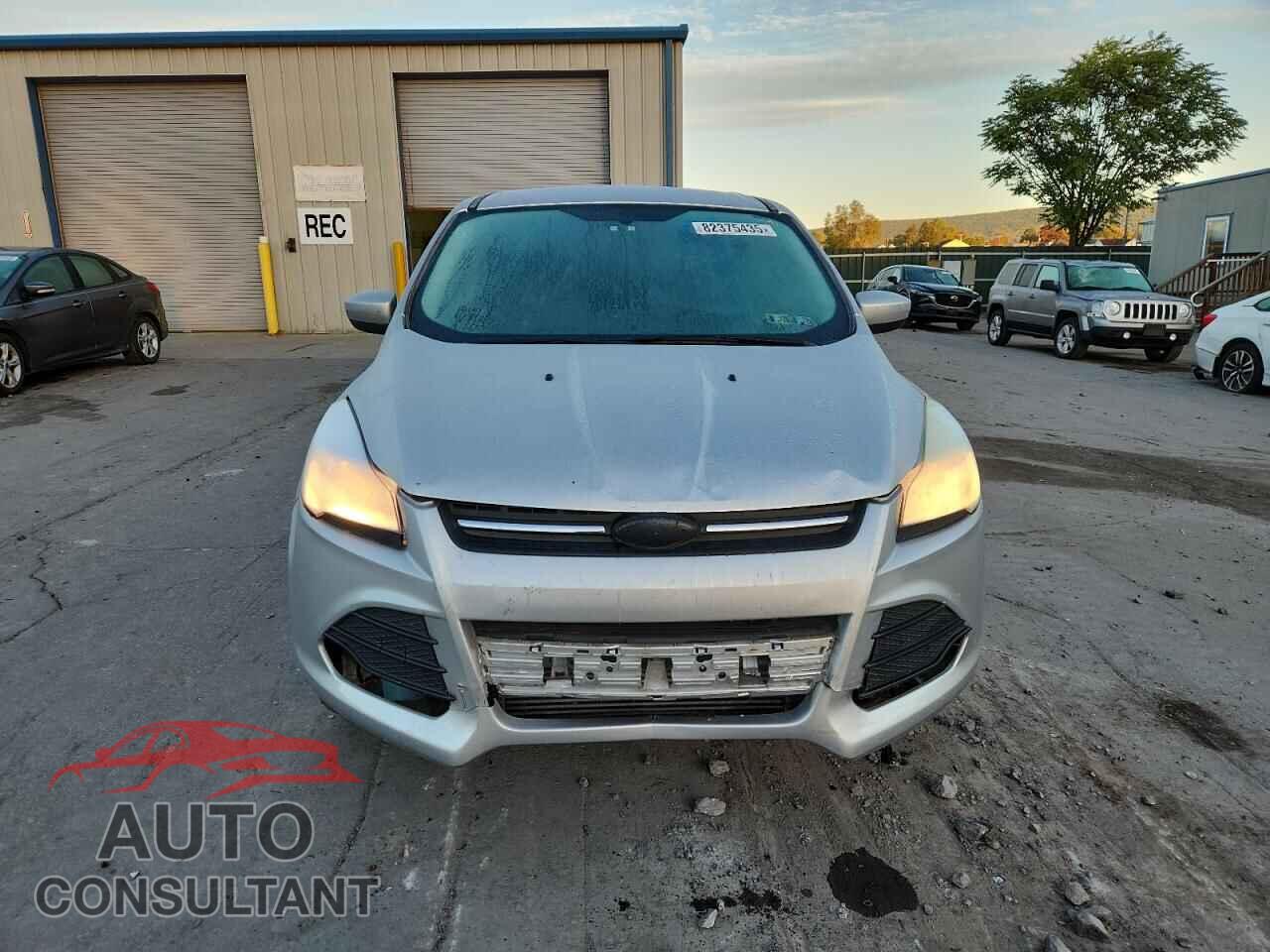 FORD ESCAPE 2015 - 1FMCU9G98FUC65000