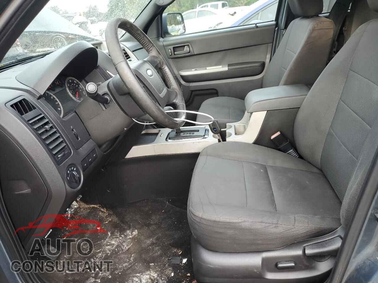 FORD ESCAPE 2010 - 1FMCU9D7XAKD09070
