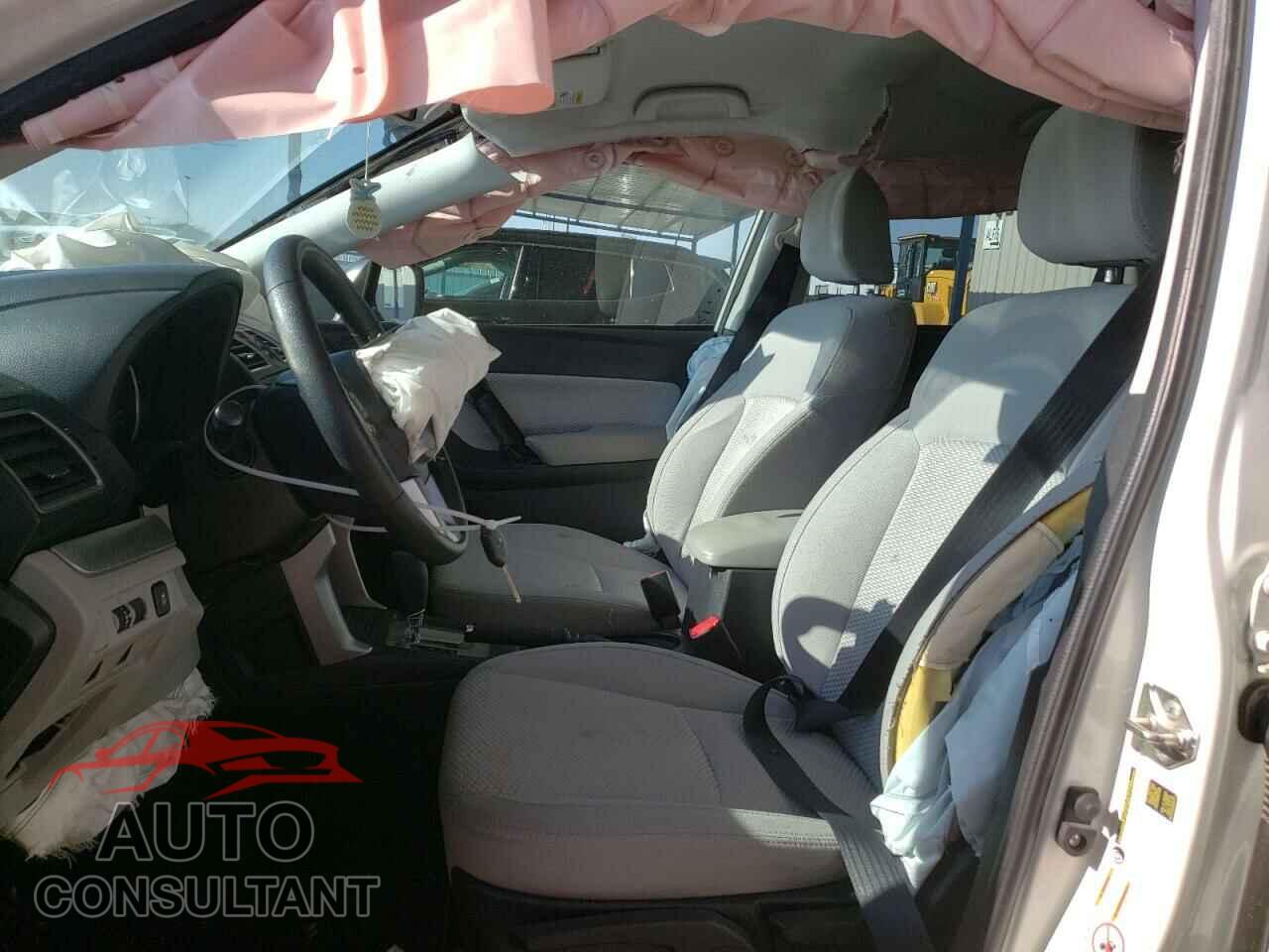 SUBARU FORESTER 2017 - JF2SJAAC8HH522717