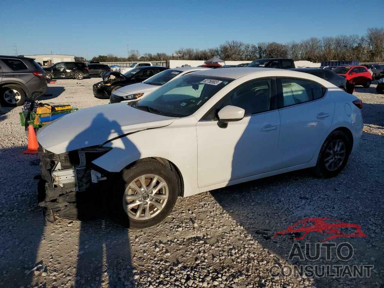 MAZDA 3 2017 - 3MZBN1U71HM116353