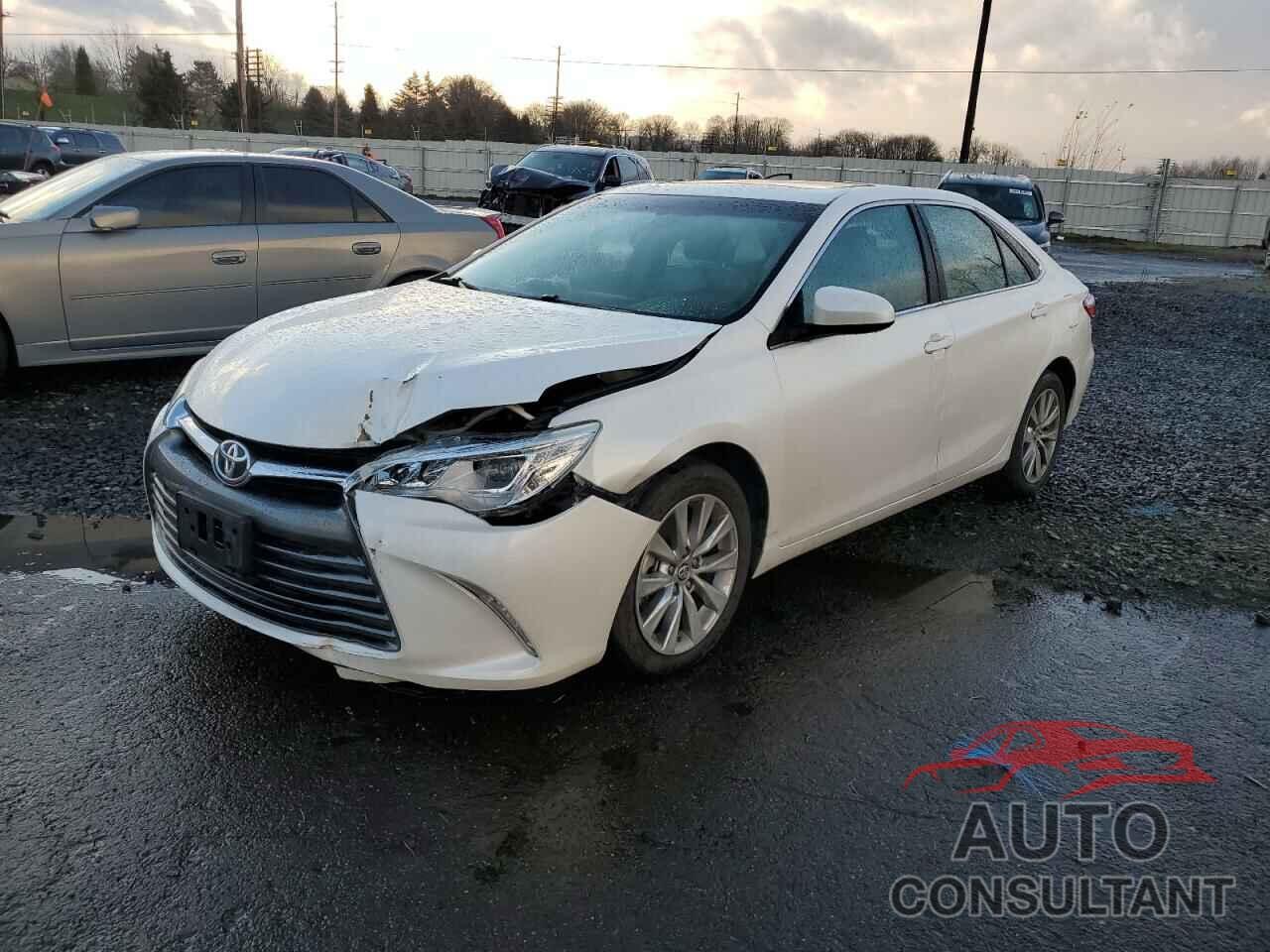 TOYOTA CAMRY 2016 - 4T1BK1FKXGU572645