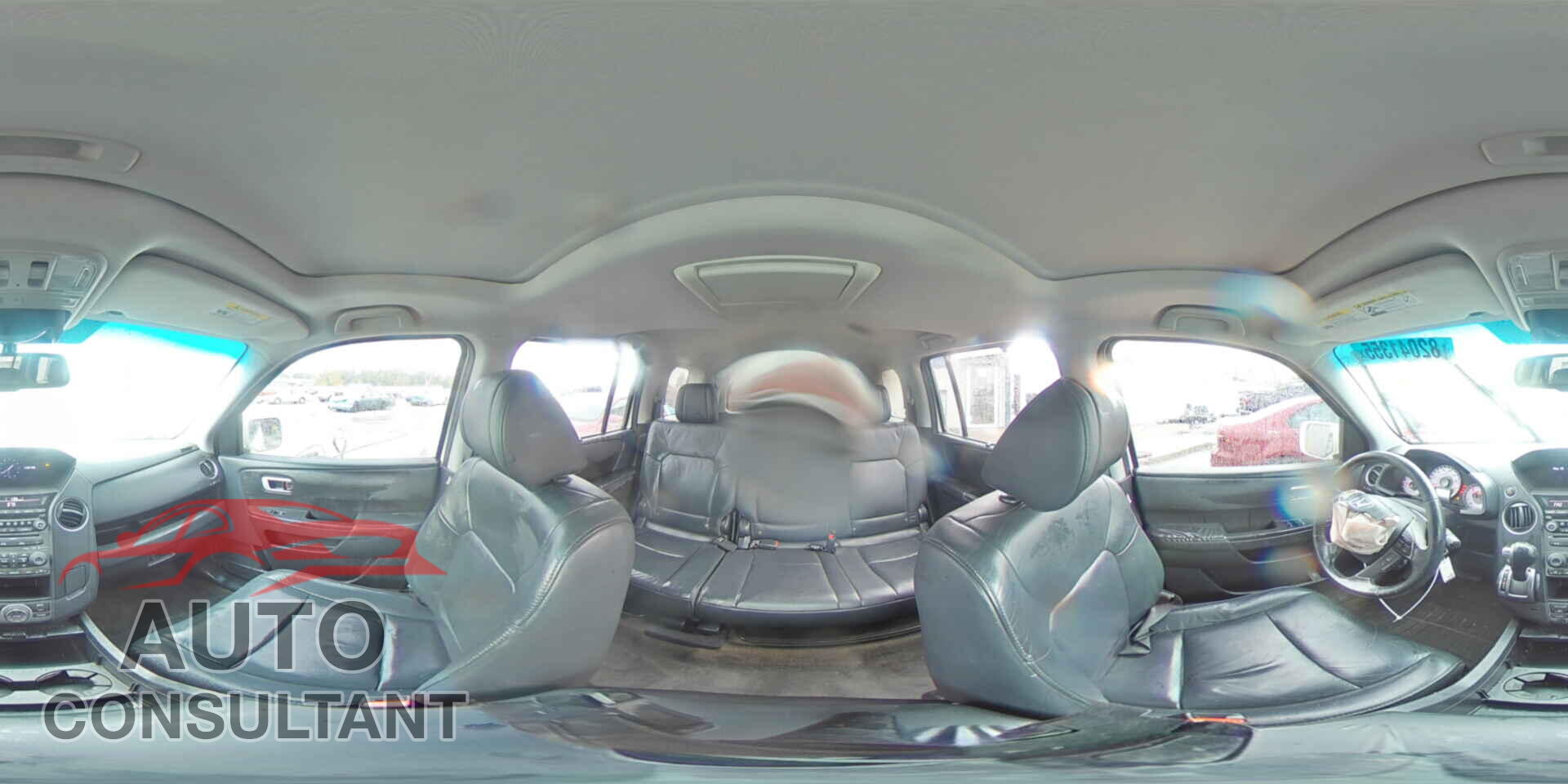 HONDA PILOT 2015 - 5FNYF3H94FB018551