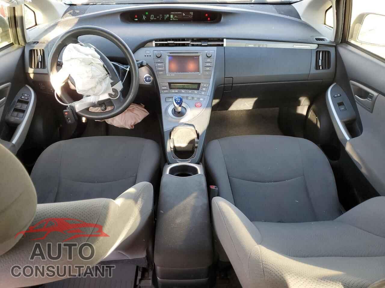 TOYOTA PRIUS 2015 - JTDKN3DP2F3067788