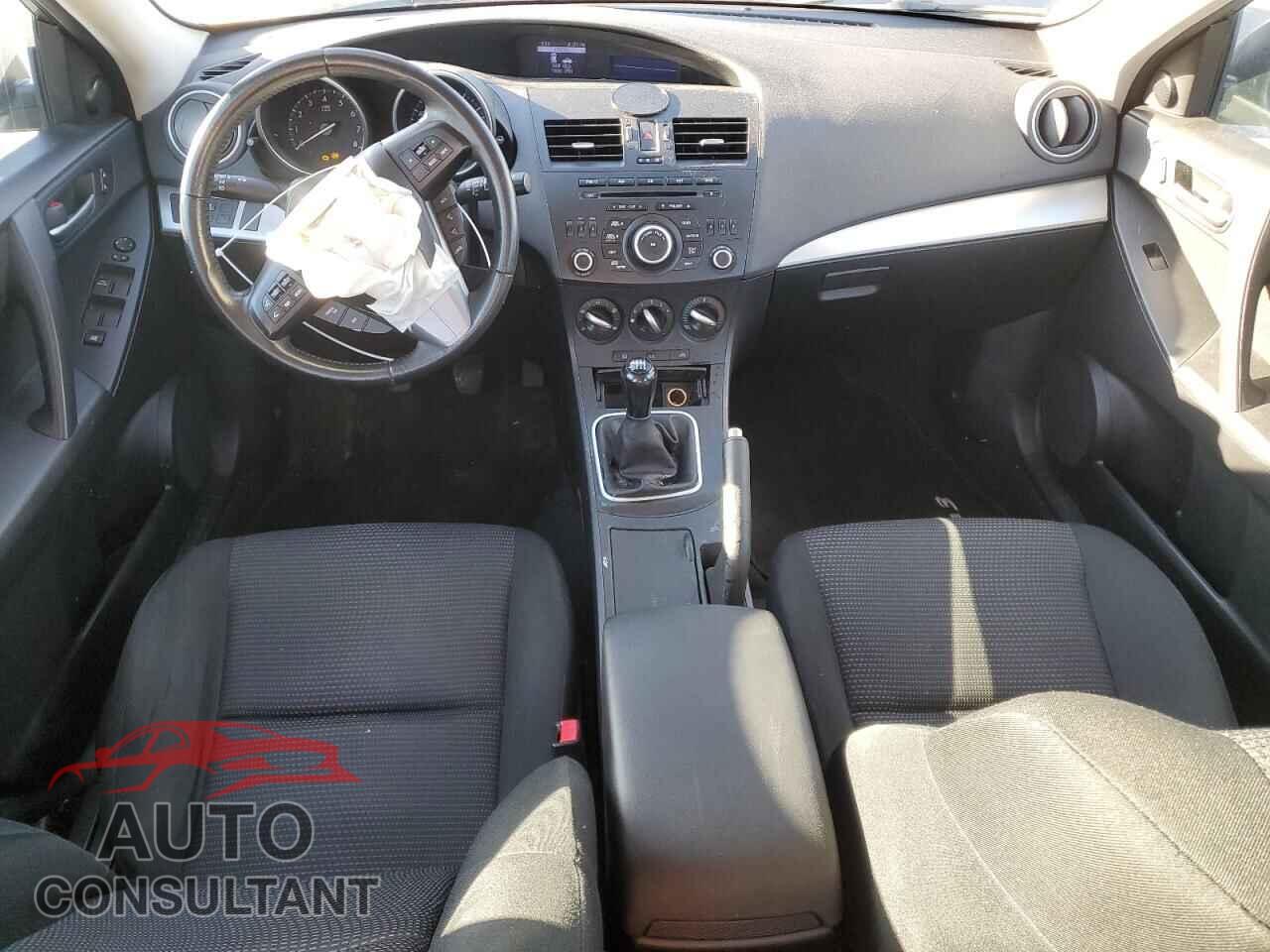 MAZDA 3 2012 - JM1BL1L82C1608415