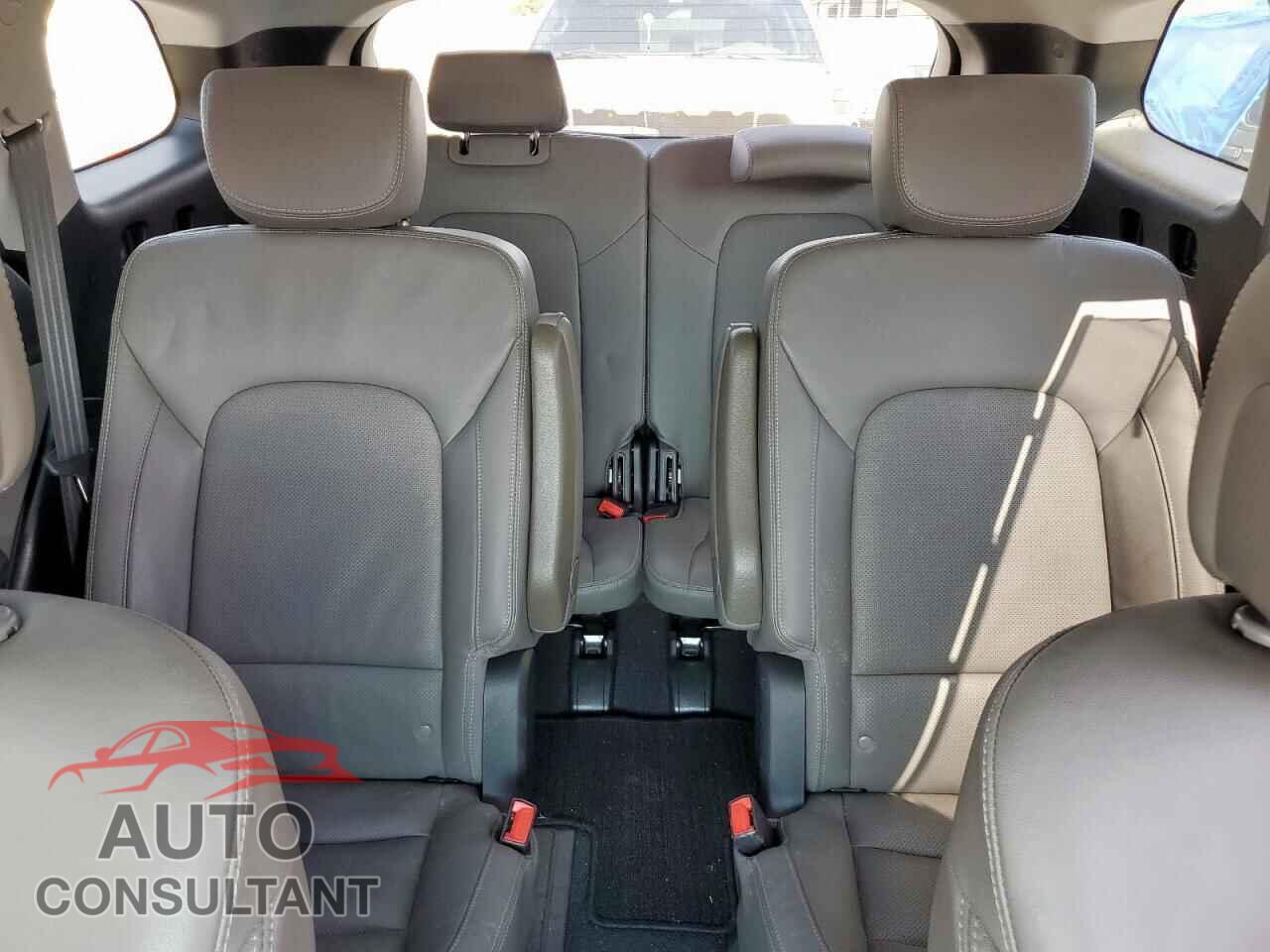 HYUNDAI SANTA FE 2015 - KM8SR4HF6FU129985